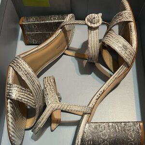 Antonio Melani size 10M silver metallic Geena leather sole heel